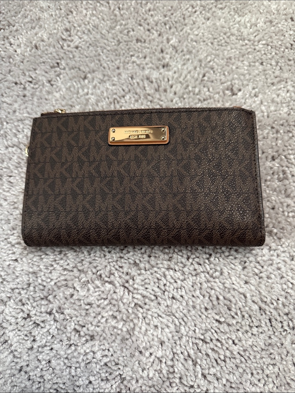Michael Kors Dark Brown Signature Zip Wallet with Gold Plate